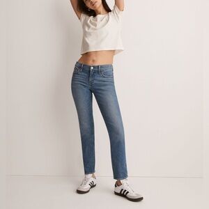 Madewell The Low-Rise Perfect Vintage Jean Size 27